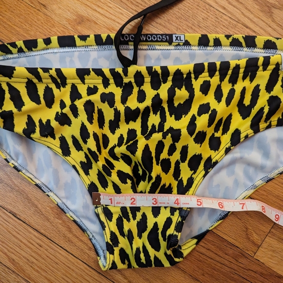 Lockwood51 XL Men's Swim Brief - Yellow and Black Leopard - Perfect Condition - Picture 9 of 10